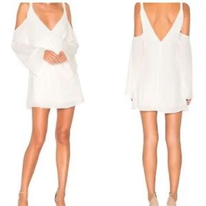 NWTs REVOLVE x Lovers + Friends Ryder Dress in Ivory White Size Medium